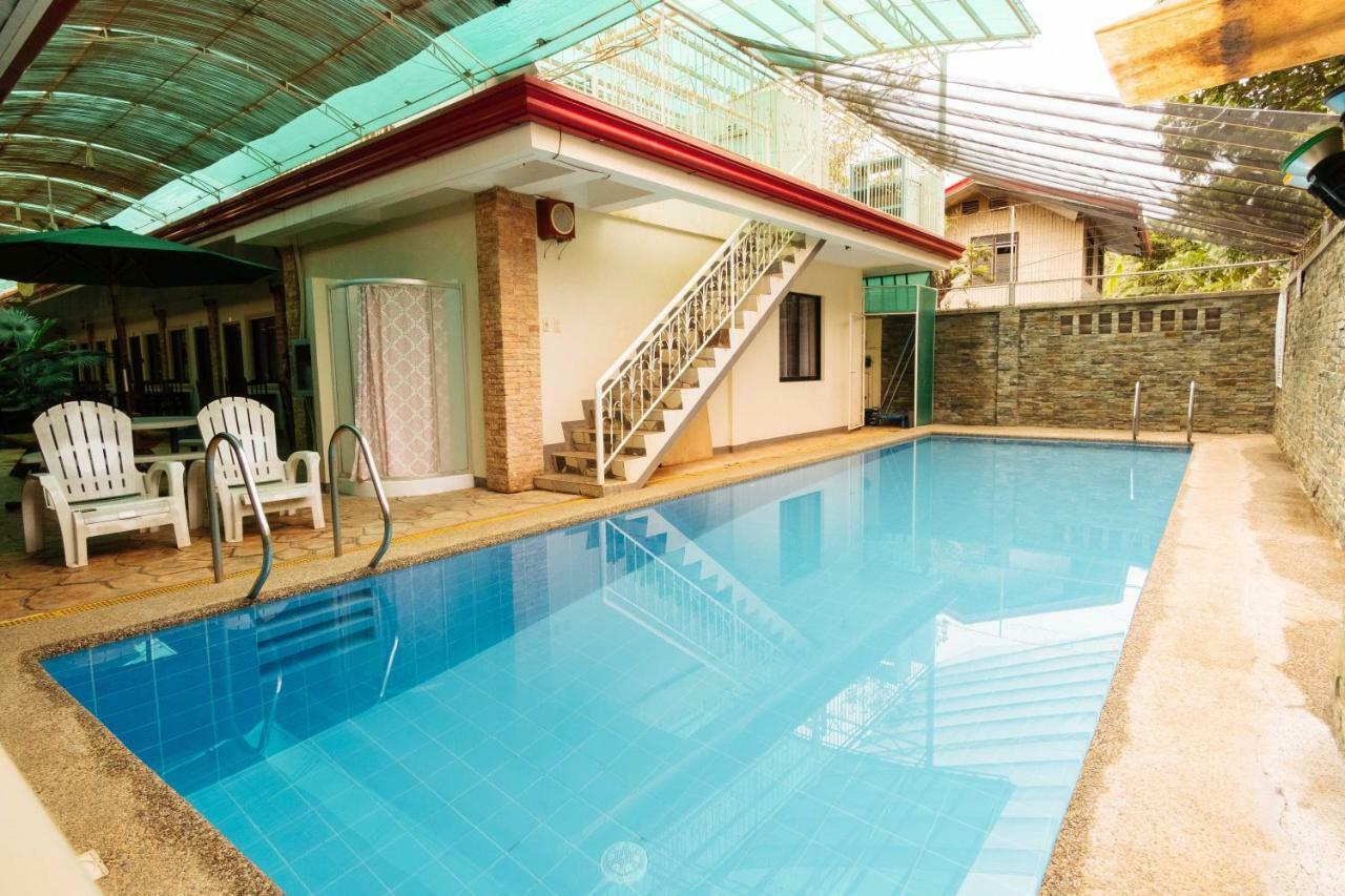 Reddoorz Premium Near Pristine Beach 푸에르토프린세사 외부 사진