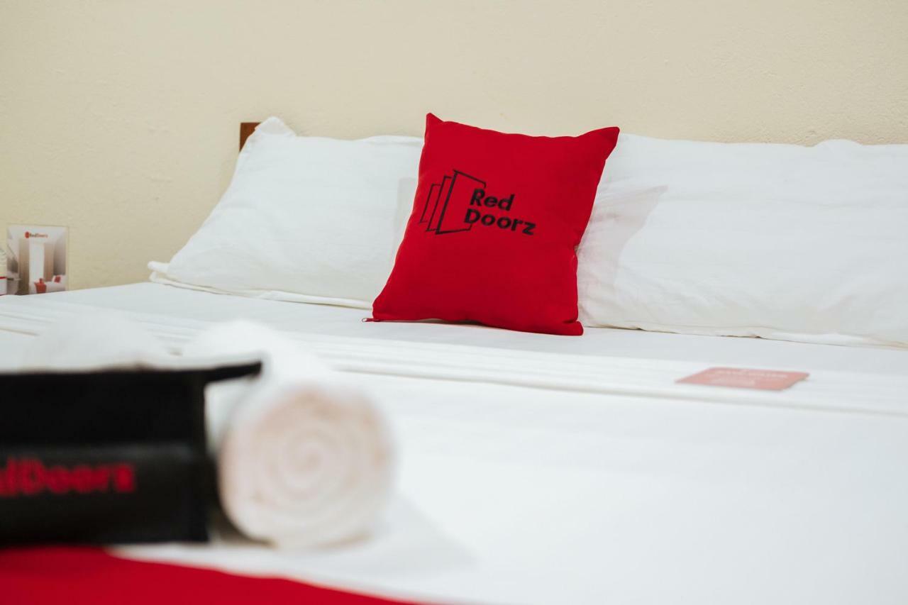 Reddoorz Premium Near Pristine Beach 푸에르토프린세사 외부 사진